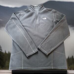 The North Face Gray 1/4 Zip Pullover/Fleece Jacket Men's Size M Sweatshirt